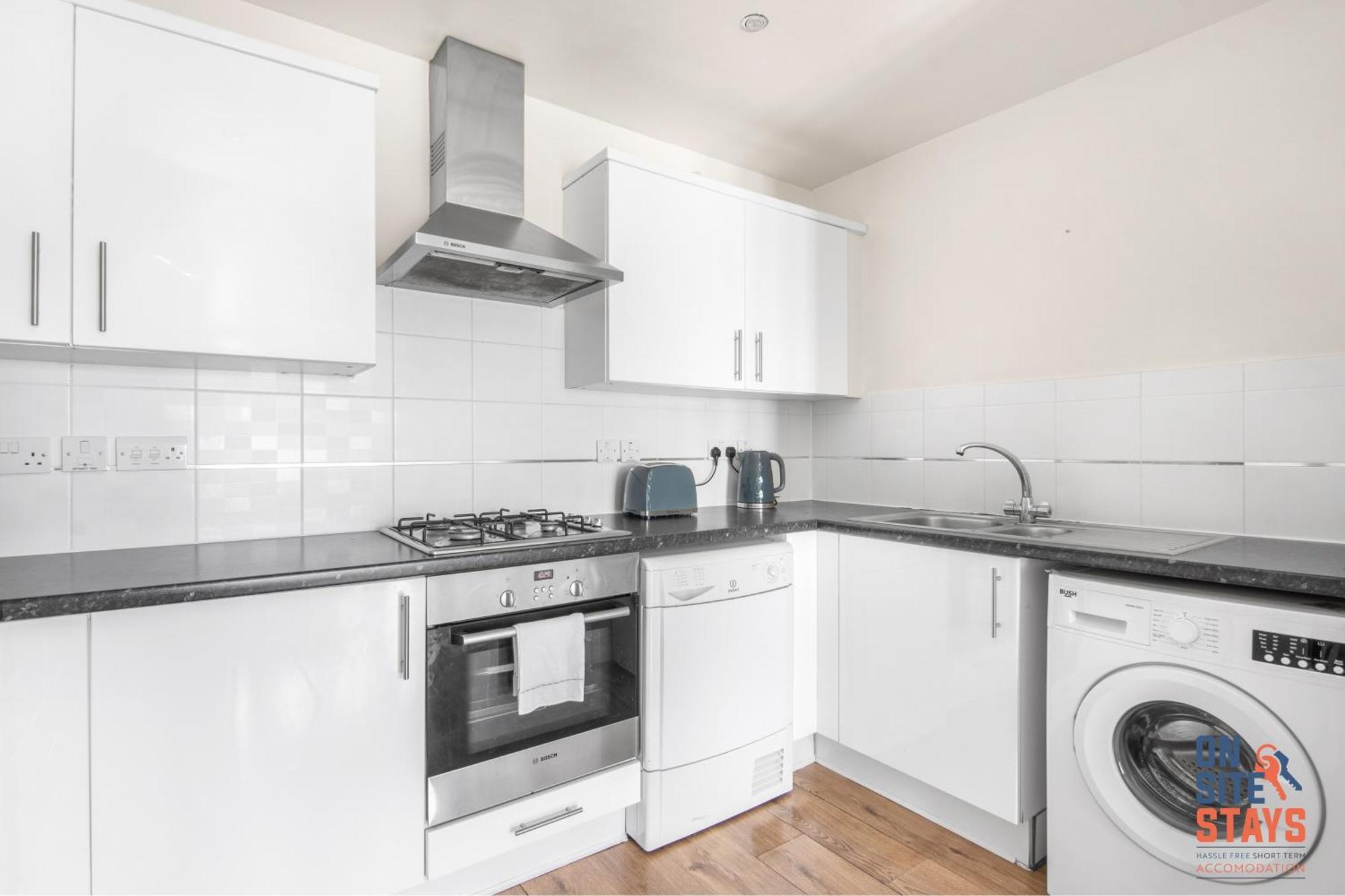 Onsitestays - Cosy 2-Bedroom Apartment With Free Parking, Wi-Fi & London Links Northfleet Eksteriør bilde