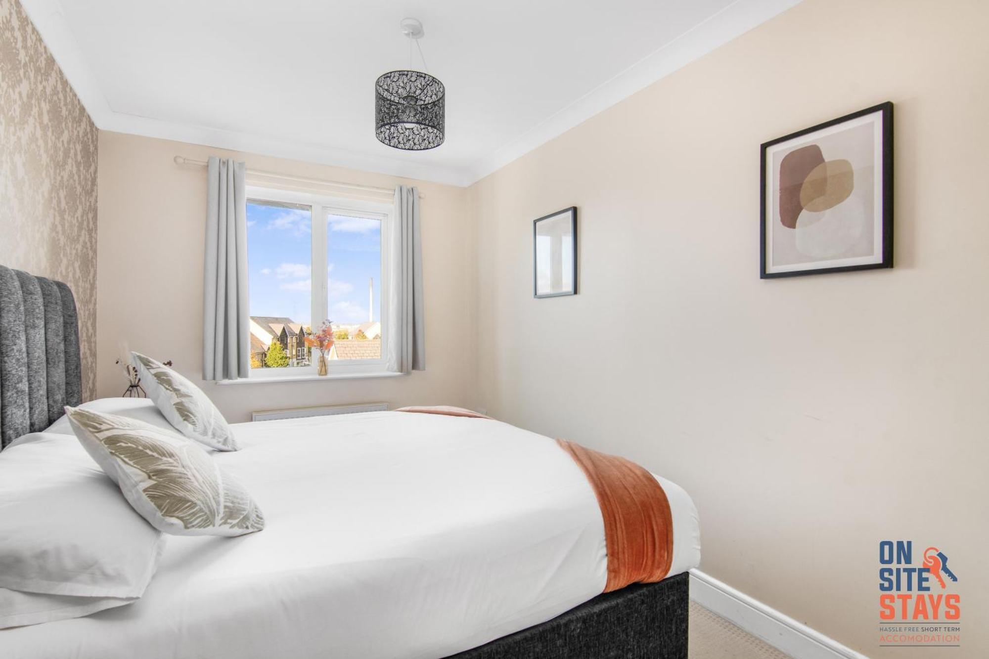 Onsitestays - Cosy 2-Bedroom Apartment With Free Parking, Wi-Fi & London Links Northfleet Eksteriør bilde